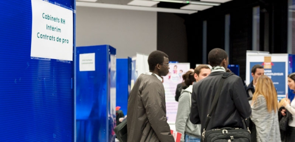 Forum Initiativ'Emplois Stages : le rendez-vous professionnel des étudiant.e.s !